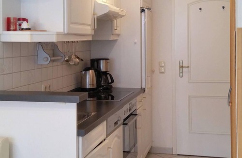 Ostseebad Prerow Apartment | Vacation rental for up to 2 people, quiet location, patio, beach chair, Wi-Fi, pets allowed