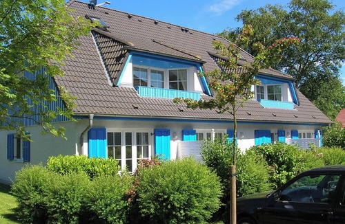 Ostseebad Prerow Apartment | Vacation rental for up to 2 people, quiet location, patio, beach chair, Wi-Fi, pets allowed