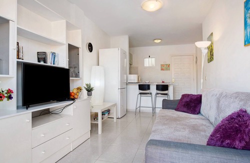 Castillo Caleta de Fuste Apartment | Vacation 'Sam' with Shared Pool, Balcony and Wi-Fi