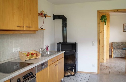 Bad Kohlgrub Apartment | Vacation w. Home garden, 2 bedrooms, dog on request - Haus Florian Lory