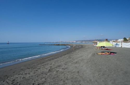 Algarrobo Apartment | Valparaiso Apartment 50 mts from Beach, pools, sea views, tenis, terrace