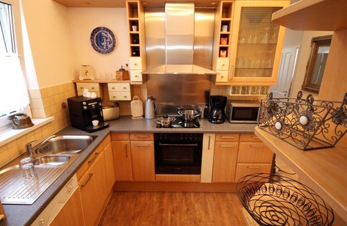 Gohren Apartment | Very large, exclusive apartment on the ground floor of the beach villa Rheingold (up to 8 people)