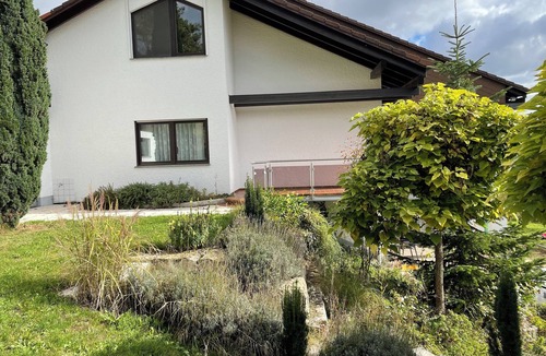 Engen Apartment | Very large, family-friendly vacation apartment in Hegau with 4 double bedrooms