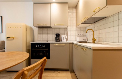 Bellas Vistas Apartment | Victoria VIII apartment in Madrid