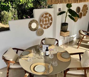 Alora Bed & Breakfast | Vida Lenta Boutique Finca