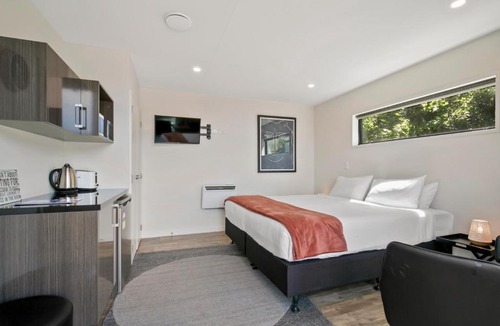 Queenstown Apartment | Views