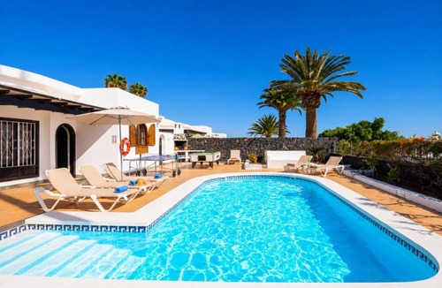 Los Pocillos Villa | Villa Alisa - Three Bedroom Villa, Sleeps 6