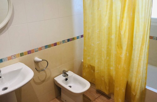 Arnella Villa | Villa Anne. 4 bedrooms, very comfortable, quiet area.