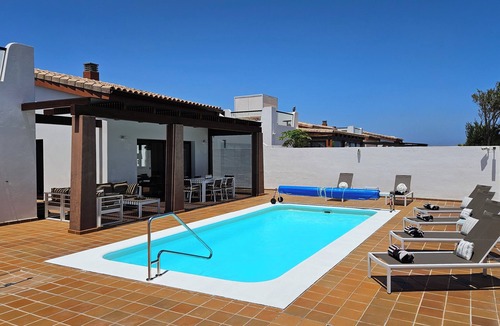 Caleta de Fuste Villa | Villa BELLA on Golf in La Estancia-400M- beach,Caleta Fuste-Fuerteventura