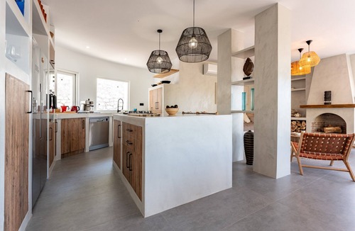 Mijas Villa | Villa "Casa Rocas" with Mountain View, Private Pool & Wi-Fi