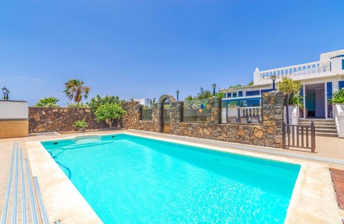 Los Mojones Villa | Villa Cervera - Four Bedroom Villa, Sleeps 8