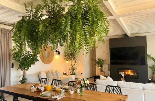Pastores Villa | Villa de Diseño con Piscina Privada