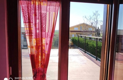 Calvarrasa de Abajo Ski Chalet | Villa El Salinar, 10 minutes from Salamanca. Ideal for families and groups. 9 seats