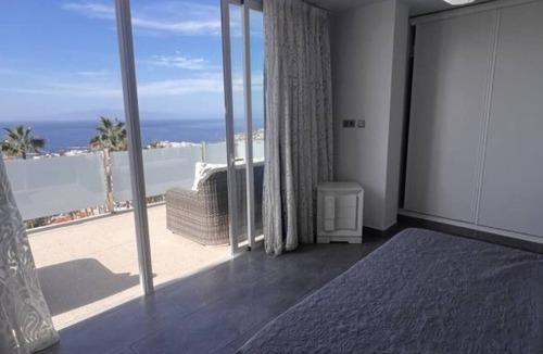 San Eugenio Villa | Villa Elanora