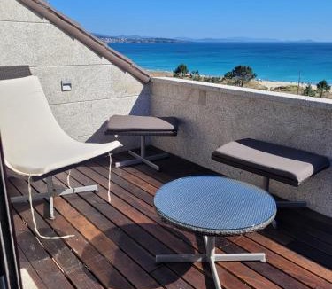 Ciudad Universitaria Apartment | Villa en O Grove-vistas al mar-Complejo Raeiros