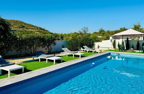 Villajoyosa House | Villa Galandú Mediterranean villa with swimming pool.