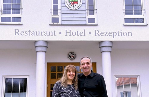 Lichtenau Cabin | Villa Golfista - Cucina Italiana - Hotel & Restaurant