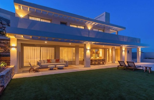 Antequera Villa | Villa Horizon Antequera by Ruralidays