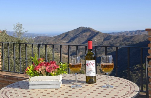 Comares Villa | Villa José 2, 12 Pers, Heated Pool, Wifi, A/C, Petfriendly, sea view