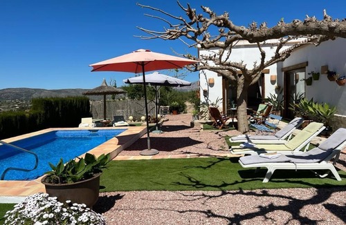 Fustera House | VILLA JULIA