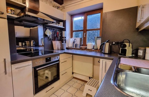 Windach Villa | Villa Kunterbunt - architect's house with charm