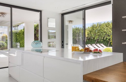 Benahavis Villa | Villa La Quinta - 5 Bed Family Villa!
