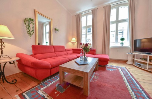 Ahlbeck Apartment | Villa Magdalena 02 - classic spa architecture - very close to the beach