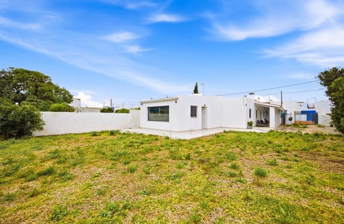 Barbate Villa | Villa Marismas - Barbate Beach, 5 Bedrooms, Private Garden, 10 Guests