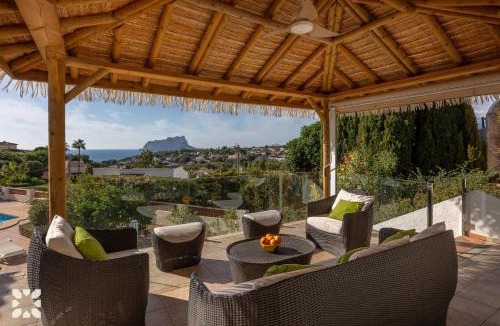 Fanadix Villa | Villa Mima by Abahana Villas