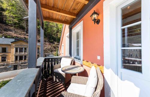 Bad Schandau Apartment | Villa Monsei - das Herzstück in Bad Schandau, top Lage, modern, mit Parkplatz!