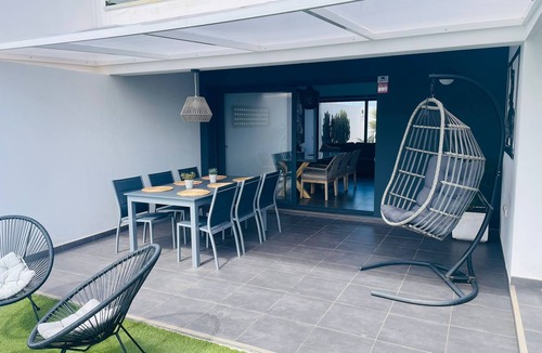 Villaverde House | Villa Neo - Private pool - 8 minutes from Corralejo, mini Gym!