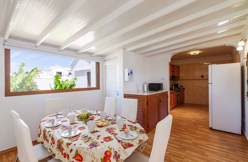 Los Pocillos Villa | Villa Palina - Four Bedroom Villa, Sleeps 8