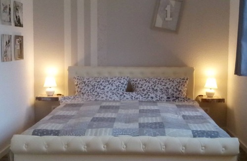 Korbecke House | Villa Regina