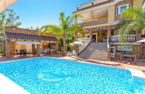 Mijas Villa | Villa Trebol by Villa Plus