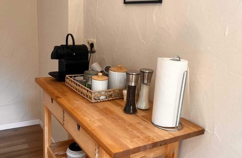 Bad Kissingen Apartment | Villa Waldeck: Secluded location | sun terrace | kitchen