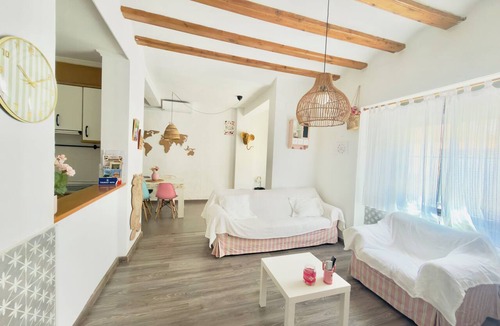 Caudiel Condo | Villabett Caudiel is in fashion