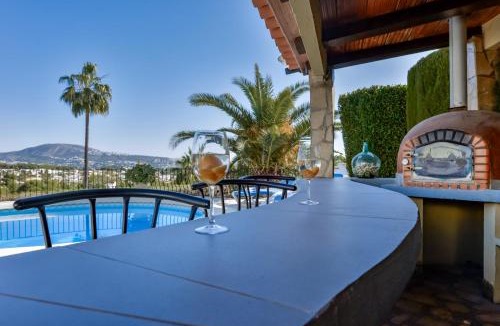 Pinar del Advocat Villa | Villas Guzman - Rouillon