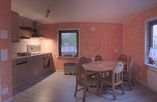 Auerbach in der Oberpfalz Apartment | Vrbo Property