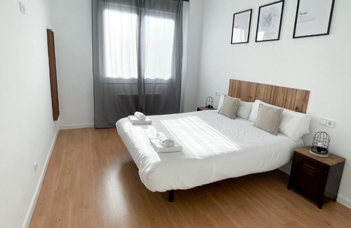 Zaragoza Old Town Apartment | VTZ El Balcón a la Basílica II - vistas inmejorables a la Basílica del Pilar!