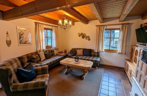 Kattersdorf Apartment | Waldhaus 46 für bis zu 7 Personen mit Garten