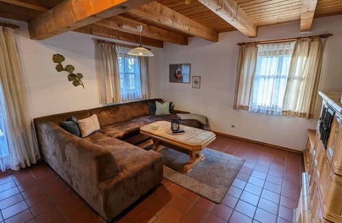 Kattersdorf Apartment | Waldhaus 49 (115sqm) for up to 6 people with barbecue facilities