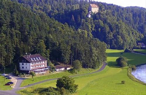 Waischenfeld Hotel | Waldpension Rabeneck