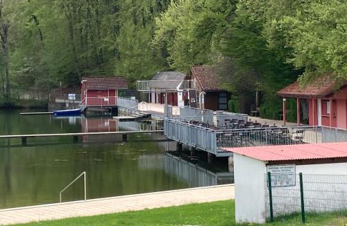 Wemding Apartment | Waldseechalet Julius - Wemding