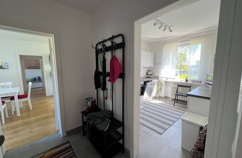 Ronnau Apartment | Watching the ferries, quiet reading spaces and great public transport connection