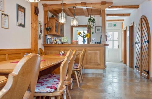 Iphofen House | Wein- und Gästehaus Lutz