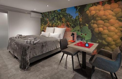 Wasserlos House | WeinMotel Simon 1 a