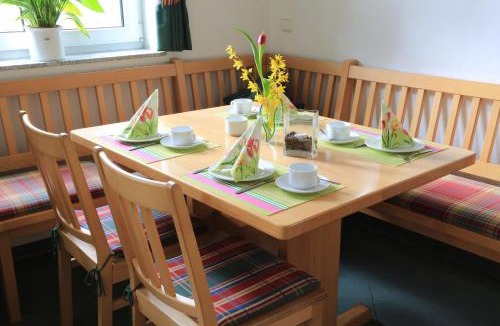 Muhlbach House | Weinstube Schwalbennest