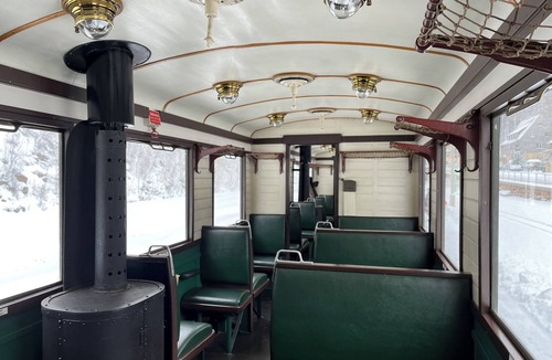 Berggieshubel House | Welcome to the Waldhaus zur Kleinbahn!