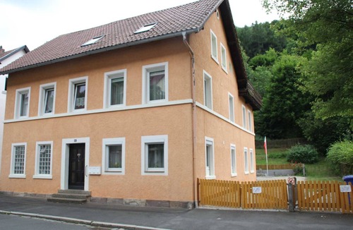 Kulmbach Apartment | Well-kept vacation apartment in an ideal location (65sqm)