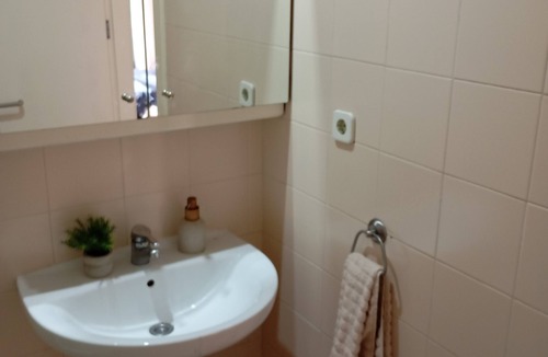 Cuatro Caminos Apartment | Well located and comfortable.